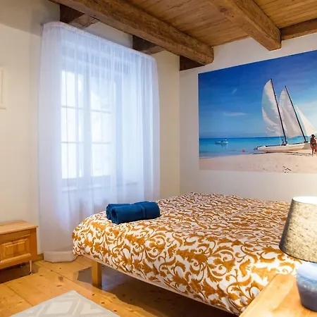 Central 2 Bedroom Near The Old Town * 리가
